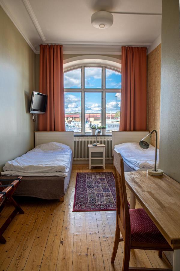 Hotell Station Skinnskatteberg Esterno foto